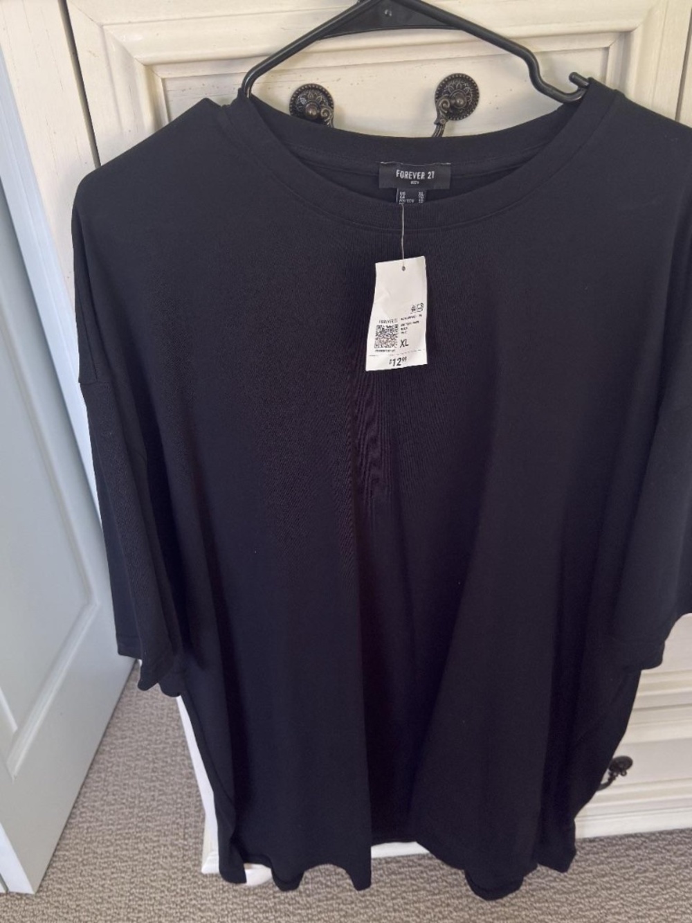 Forever 21 Men's Black T-shirt - 100% Cotton -  Oversized - NWT